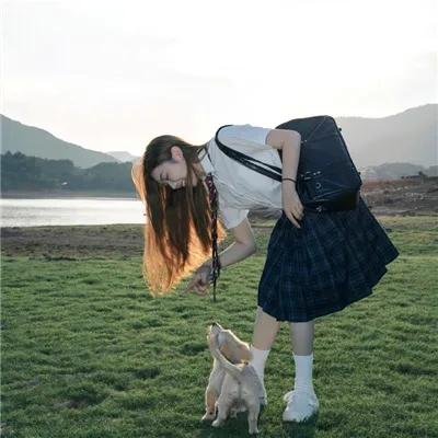 茱莉小姐